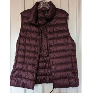 Uniqlo NWT down vest XL